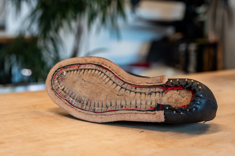Rahmengenähte Massschuhe aus dem Tiny Shoe Atelier in Zürich.