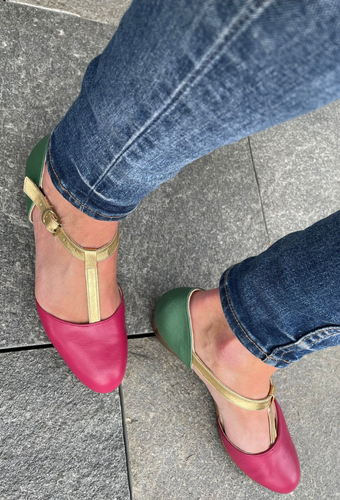 Individuelle Sandalen für besondere Menschen.