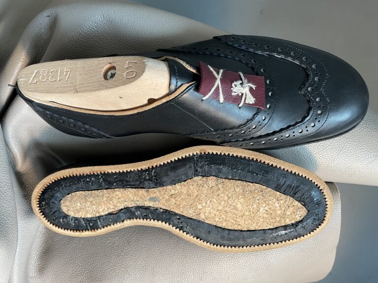 Geklebter Massschuh made in Zurich.
